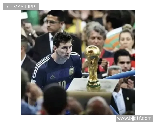 巴西足球明星精彩瞬间剪辑图片展现他们的辉煌与魅力 巴西足球明星精彩瞬间剪辑图片展现他们的辉煌与魅力